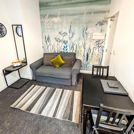Emerald Delightful Suite Moseley Mews, Birmingham By Staystaycations Εξωτερικό φωτογραφία