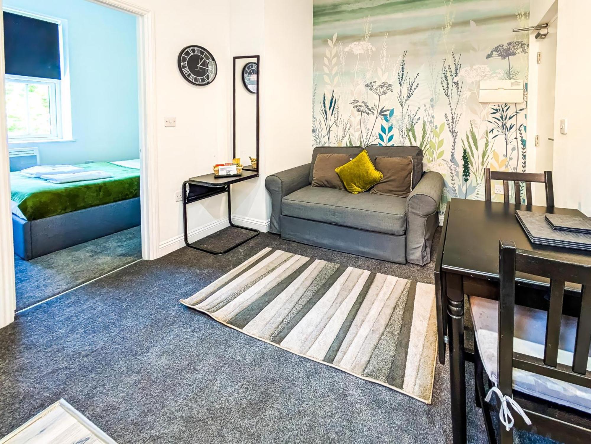 Emerald Delightful Suite Moseley Mews, Birmingham By Staystaycations Εξωτερικό φωτογραφία